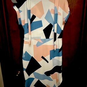 Geometric dress with belt- NEW